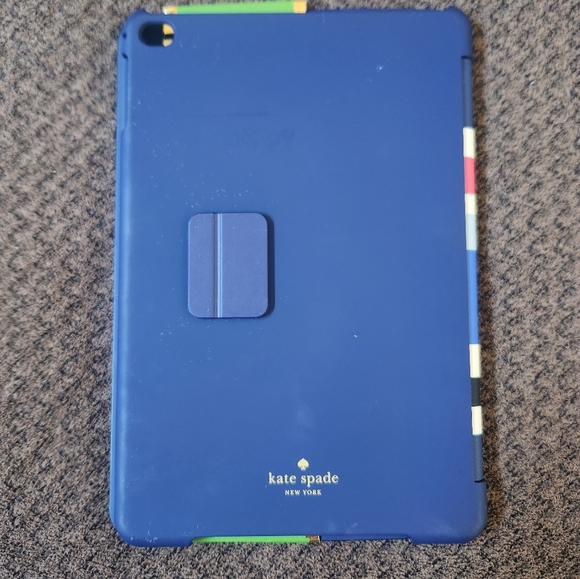 Kate spade iPad mini 4 case - Picture 3 of 8